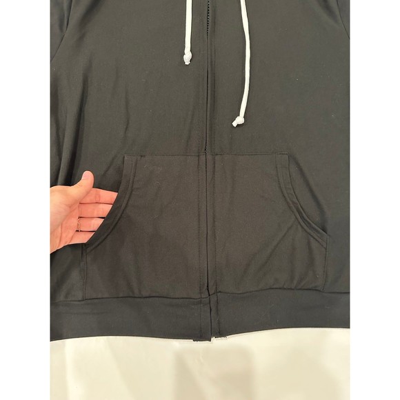 Fashion Nova Black Striped Sleeve Lightweight Cropped Hoodie - Picture 5 of 11